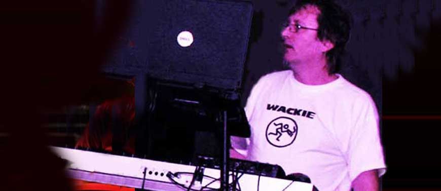 Roland Alderson at PavLive 08 Roland Alderson at PavLive 08